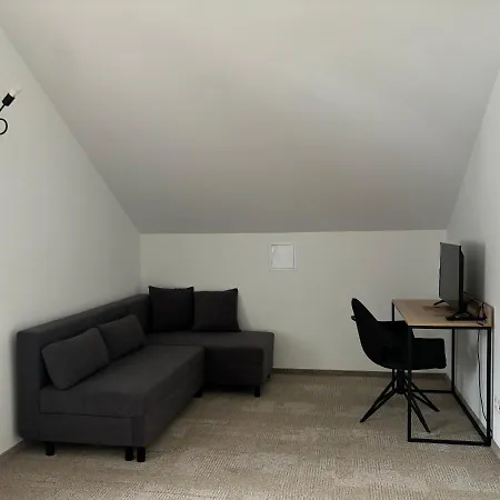 Hotel Folwark Matecznik - Dworek