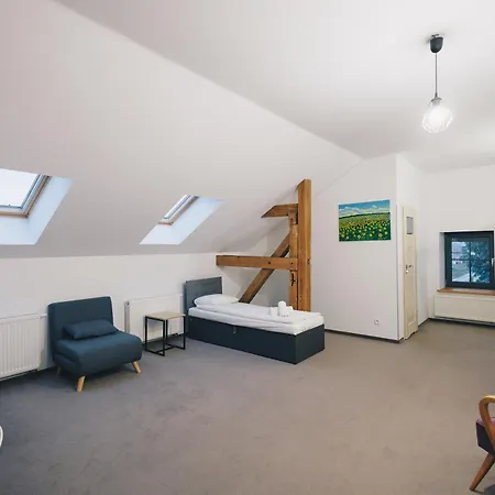 Folwark Matecznik - Dworek Hotel