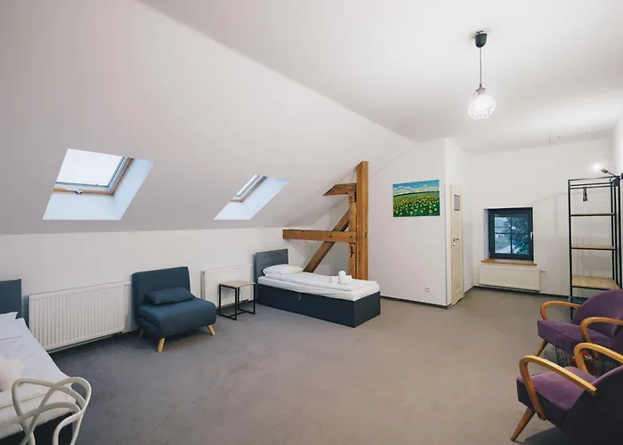 Folwark Matecznik - Dworek Hotel